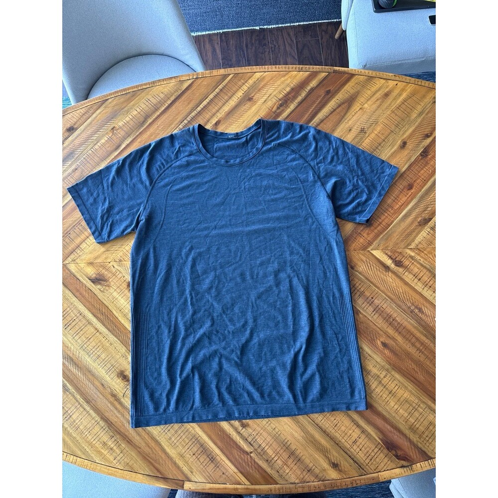 Lululemon Metal Vent Navy Blue Short Sleeve Shirt XL